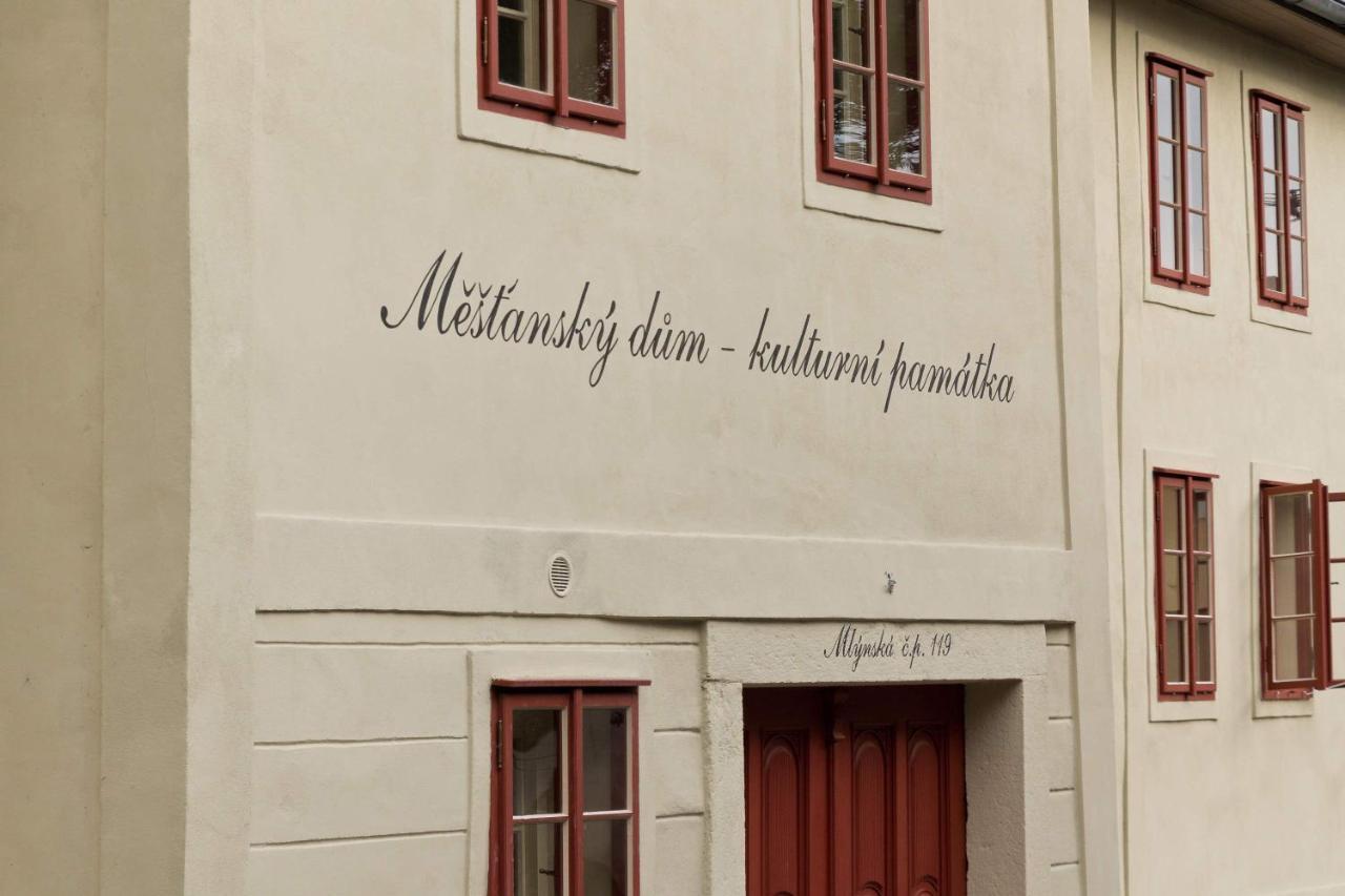 Mestansky Dum - Kulturni Pamatka Mlynska 119 Jindřichův Hradec Buitenkant foto