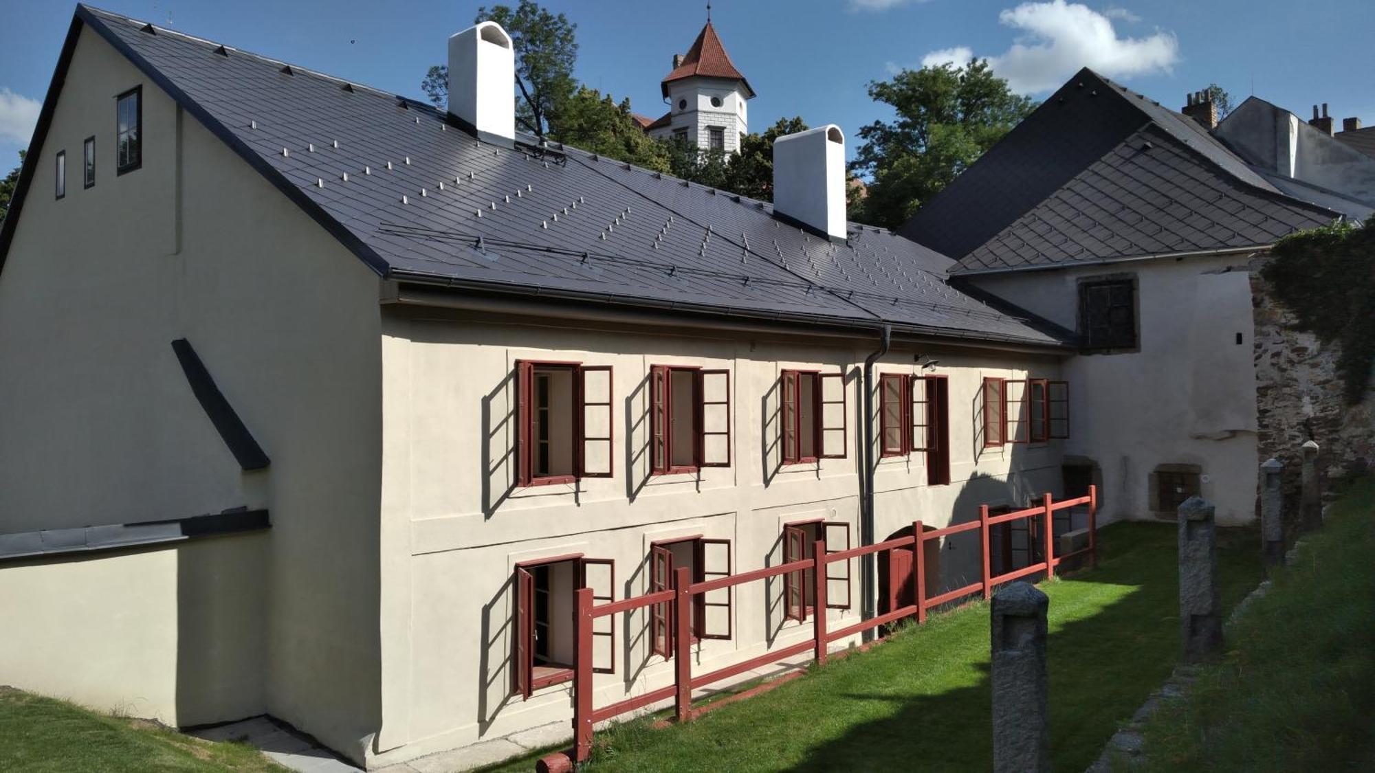 Mestansky Dum - Kulturni Pamatka Mlynska 119 Jindřichův Hradec Buitenkant foto